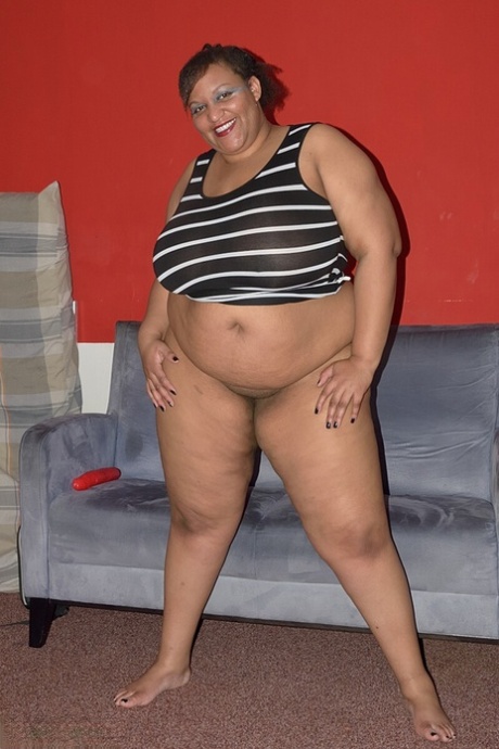 Fat Mexican Mom Porn - Fat Woman Porn Pics & MILF Sex Photos - MomSeries.com
